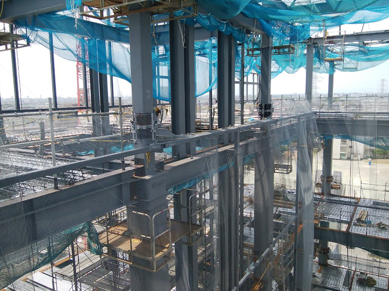 タケシン鉄骨建方施工風景12