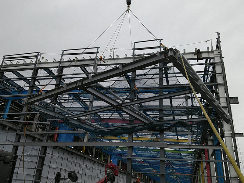 タケシン鉄骨建方施工風景24